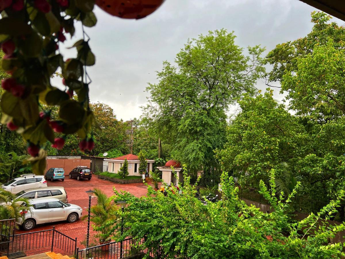 4Bhk Stunning Apartment With Pool 2Bhkx2 Gamle Goa Eksteriør bilde